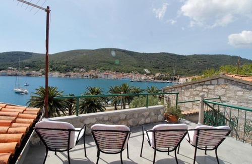 Cove Rogacic Apartment | Apartment Karlo Vis