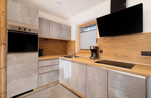 Rodengo Apartment | Apartment 'Karspitz' with Mountain View, Private Terrace and Wi-Fi