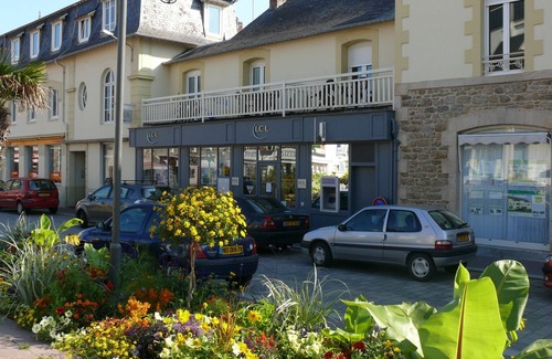 Dinard Apartment | Apartment L'Ecluse, 150m from the beach of l'écluse