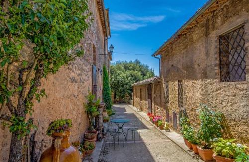 Simignano Apartment | Apartment L'Erika by Interhome