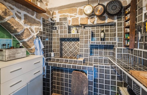 Aggius Apartment | Apartment 'La Cantina' with Shared Terrace and Wi-Fi