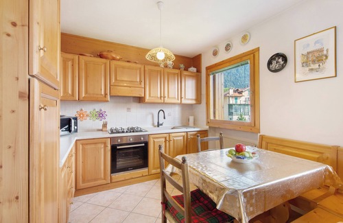 Calalzo di Cadore Apartment | Apartment 'La Casa Di Suri' with Mountain View, Balcony and Wi-Fi