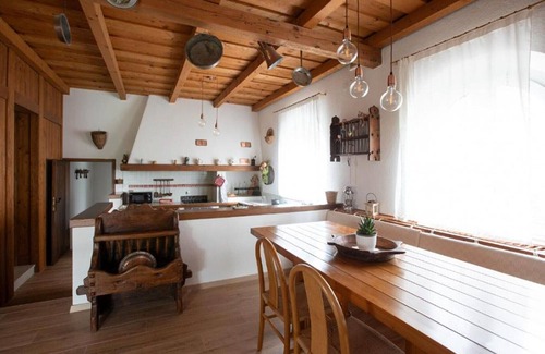 Mossa Apartment | Apartment 'La Ginestra - Camera Matrimoniale' with Shared Garden, Wi-Fi and Air Conditioning