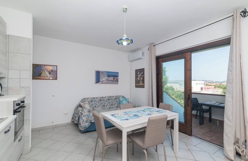 Palau Apartment | Apartment 'La Gioia' with Sea View, Wi-Fi and Air Conditioning