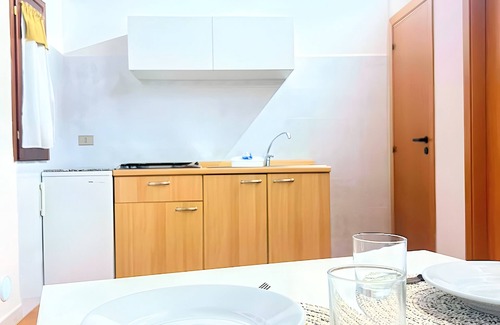 Montincello Apartment | Apartment 'La Mignola - Bilo 2 - Duplicate' with Shared Garden, Wi-Fi and Air Conditioning