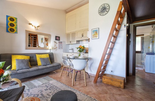 Badesi Apartment | Apartment 'La Perla Bianca' with Sea View, Private Terrace and Air Conditioning