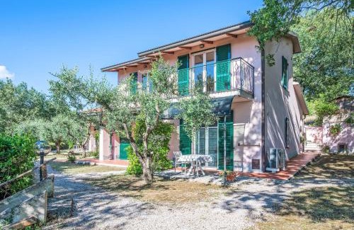 San Feliciano Apartment | Apartment La Rocca-1 by Interhome