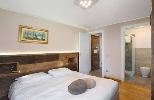 Pont Suaz Apartment | Apartment 'La Vigne De Papagran App1' with Mountain View, Shared Garden and Wi-Fi