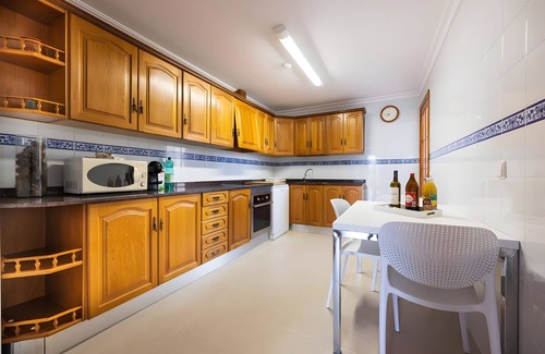 Puerto de Pollensa Apartment | Apartment "Las Columnas" near the Beach with A/C, Wi-Fi, Pool & Balcony