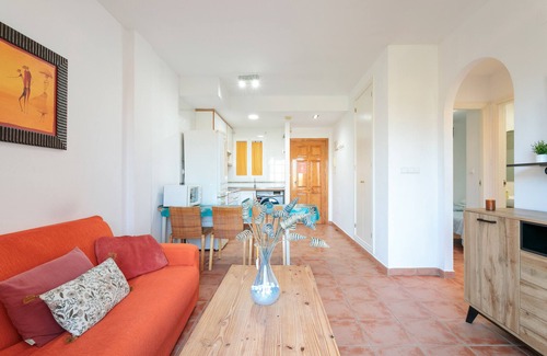 Hoya de los Patos Apartment | Apartment 'Las Lomas De Bonalba' with Mountain View, Wi-Fi and Air Conditioning