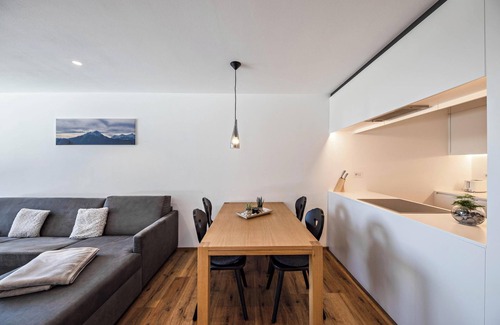Avelengo Apartment | Apartment 'Laugen Residenze Moritz' Close to Merano with Mountain View and Garden