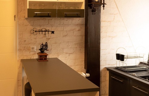 Hoyerswerda Apartment | Apartment 'Lausitzer Seenland' with Wi-Fi