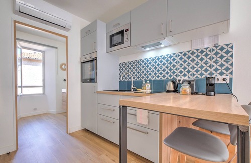 Perigueux Apartment | Apartment 'Le Cosy' with Wi-Fi and Air Conditioning