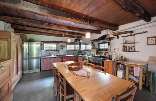 Pertica Alta Apartment | Apartment 'Le Fratte' with Mountain View, Private Garden and Wi-Fi