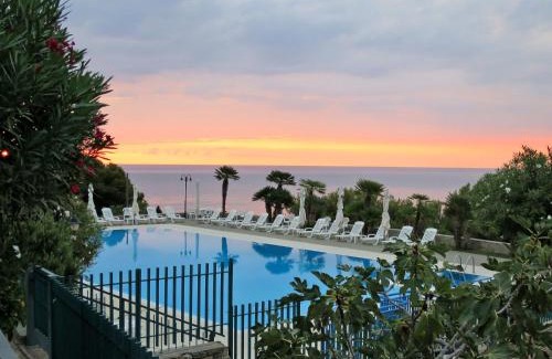 Piani-Ciapin Apartment | Apartment Le Margherite - SLR255 by Interhome