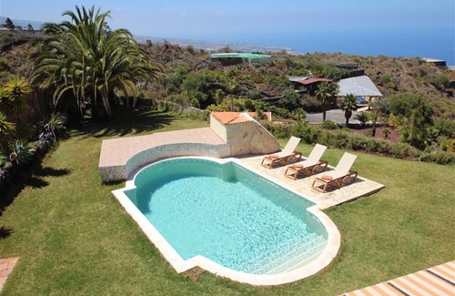 Chio Apartment | Apartment Leon Finca Montimar