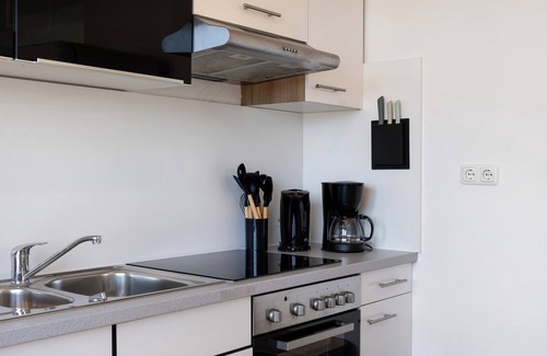 Reinhardshausen Apartment | Apartment 'Lerchenweg' with Wi-Fi