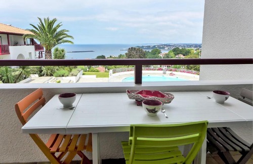 Ciboure Apartment | Apartment Les Hauts de Bordagain-3 by Interhome