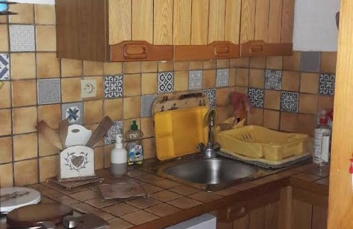 Bellevaux Apartment | Apartment 'Les Silenes' with Mountain View and Balcony