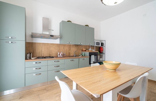 Belvedere Apartment | Apartment 'Libellula' with Balcony, Wi-Fi and Air Conditioning