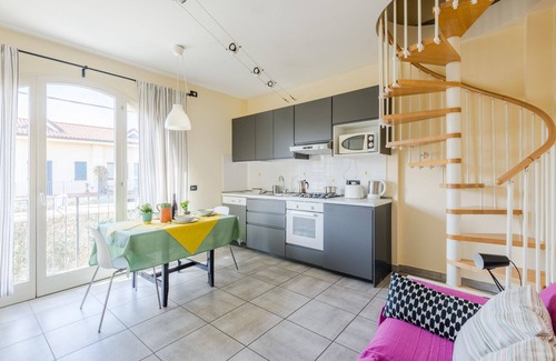 Lucca Apartment | Apartment "Light Bleu" with pool, Villa Gabriella
