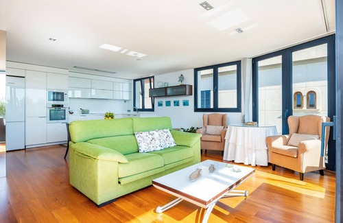 Portocolom Apartment | Apartment 'Llevant' with Sea View, Wi-Fi and Air Conditioning