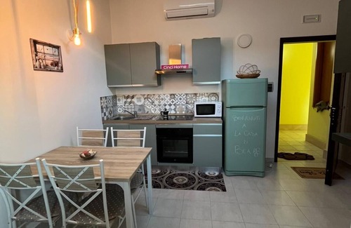 Termoli Apartment | Apartment located a few minutes' drive from downtown, harbor and southern waterfront