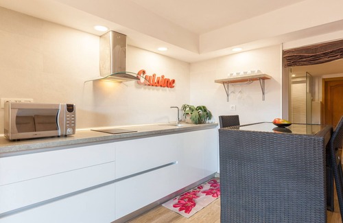 Cabrils Apartment | Apartment 'Loft In Cabrils' with Mountain View, Wi-Fi and Air Conditioning
