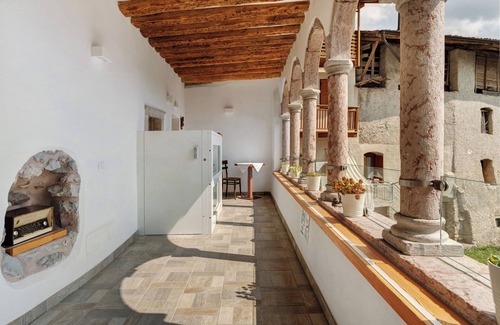 Dorsino Apartment | Apartment 'Logge Dei Paroloti Agnese' with Mountain View, Shared Terrace and Wi-Fi