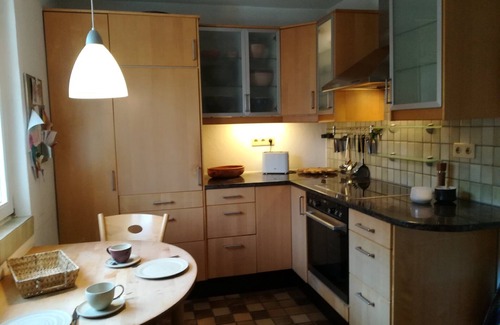Lemberg Apartment | Apartment 'Ludwig Im Künstlerhaus' with Private Garden and Wi-Fi