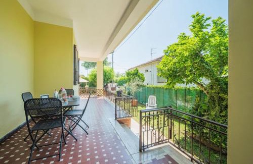 Ronchi Apartment | Apartment Magnolia by Interhome