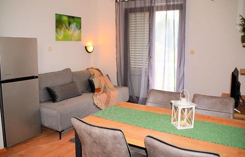 Dobropoljana Apartment | Apartment Maja