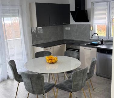 Kastel Stari Apartment | Apartment Mama Lu