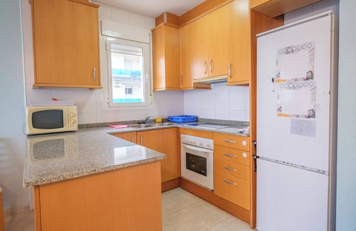 Alcanar Apartment | Apartment "Merida" with Shared Pool, Terrace and Wi-Fi