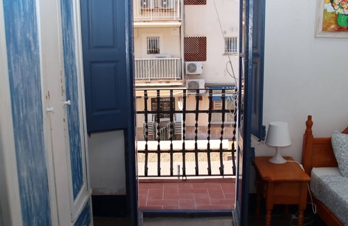 Sant Salvador Apartment | Apartment 'Miramar' with Sea View, Wi-Fi and Air Conditioning