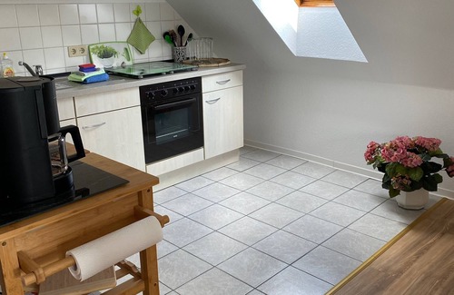 Bad Wildungen Apartment | Apartment mit Balkon und Bergblick Bad Wildungen, Ruhe, Urlaub ,wandern,