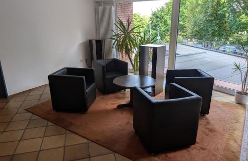 Bad Essen Apartment | Apartment mit Balkon und Pool, zentral am Waldrand