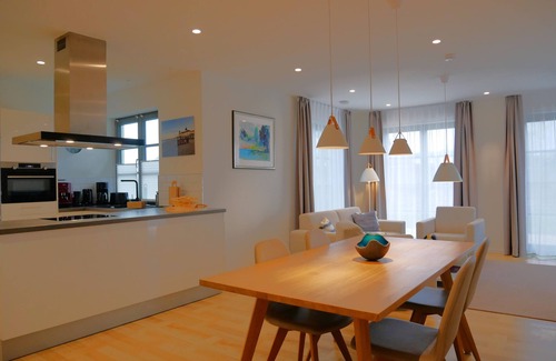Stolpe auf Usedom Apartment | Apartment mit Terrasse - Jean Sibelius - Inseldomizil Stolpe - Urlaub Unter Reet auf Usedom