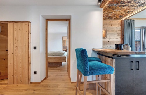 Salonetto Apartment | Apartment 'Moarhof Rosmarin' with Mountain View, Private Terrace and Wi-Fi