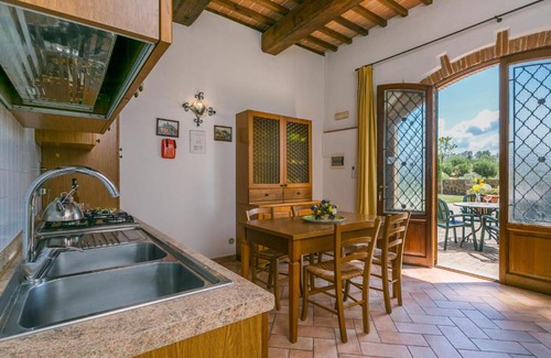 Capraia e Limite Apartment | Apartment Montereggi-1 by Interhome