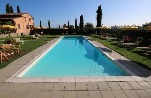 Castiglione del Lago House | Apartment near Lake Trasimeno with Pool