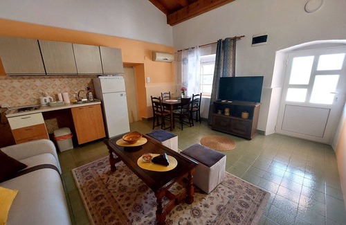 Mahala Apartment | Apartment near Airport