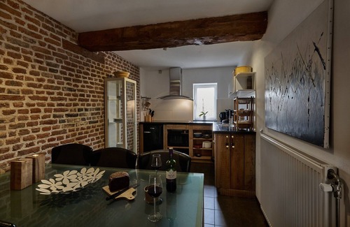 Mesch Apartment | Apartment near town center in Mesch
