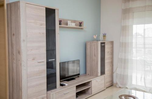 Serres Apartment | Apartment near the circuit of Serres and centre!