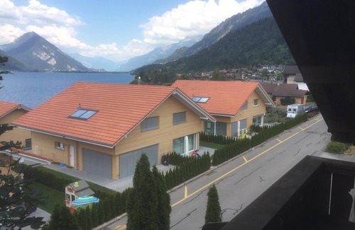 Leissigen Apartment | Apartment near the lake