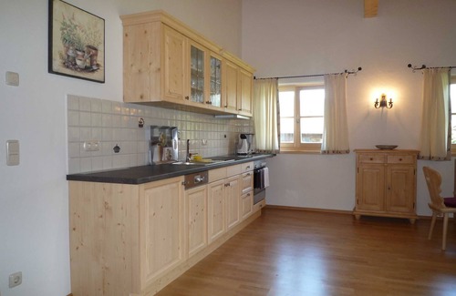 Bad Wiessee Apartment | Apartment new building upper floor west - Guesthouse Johanna