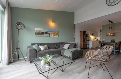 Julianadorp Apartment | Apartment by Dutch Coast with Dune Views