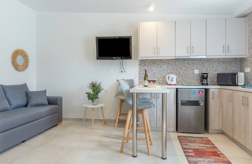 Panormos Apartment | Apartment 'No 16' with Shared Pool, Wi-Fi and Air Conditioning