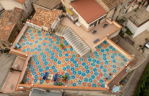 Ficarra Apartment | Apartment 'Numero 6' with Shared Terrace, Wi-Fi and Air Conditioning