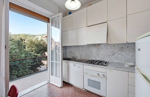 Arenzano Apartment | Apartment "Olivette - Arenzanohost" close to the Sea with Balconies